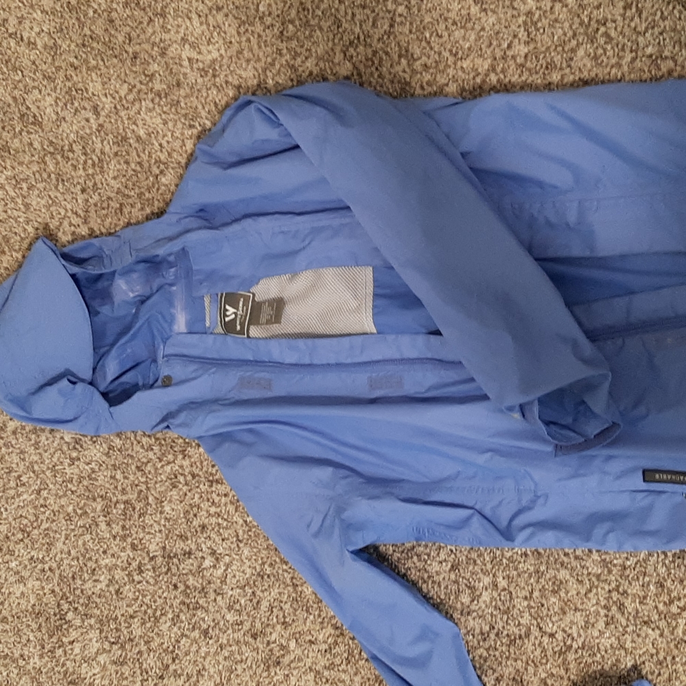 WHITE SIERRA RAIN COAT!!!